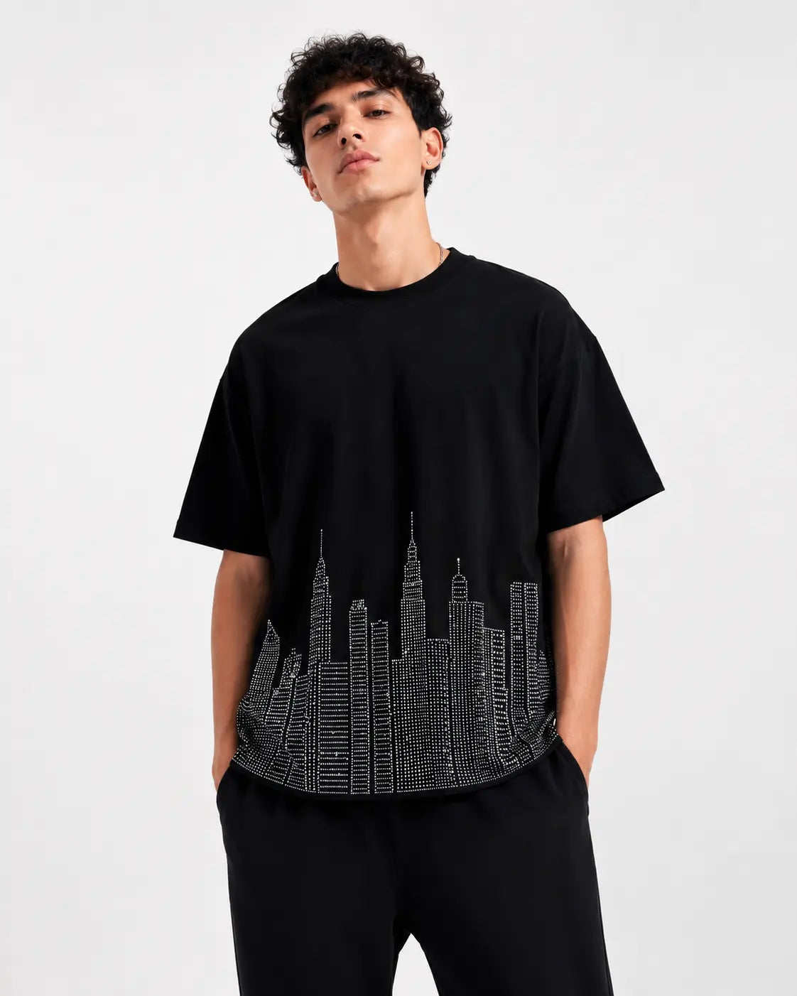 Camiseta con pedreria NeoTunder